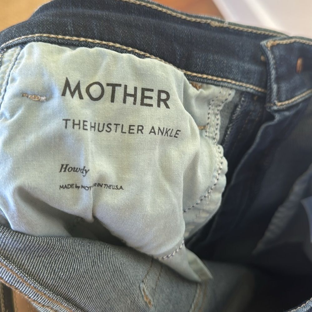 The Hustler Ankle Women’s Jean By Mother - Picture 4 of 7